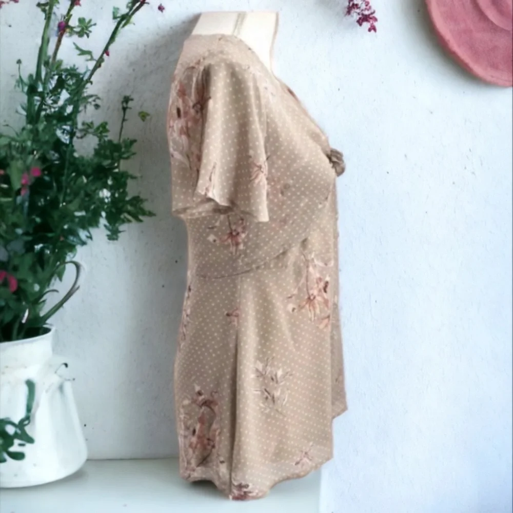 Sadie and Sage Floral Polka Dot Romper - Picture 8 of 15